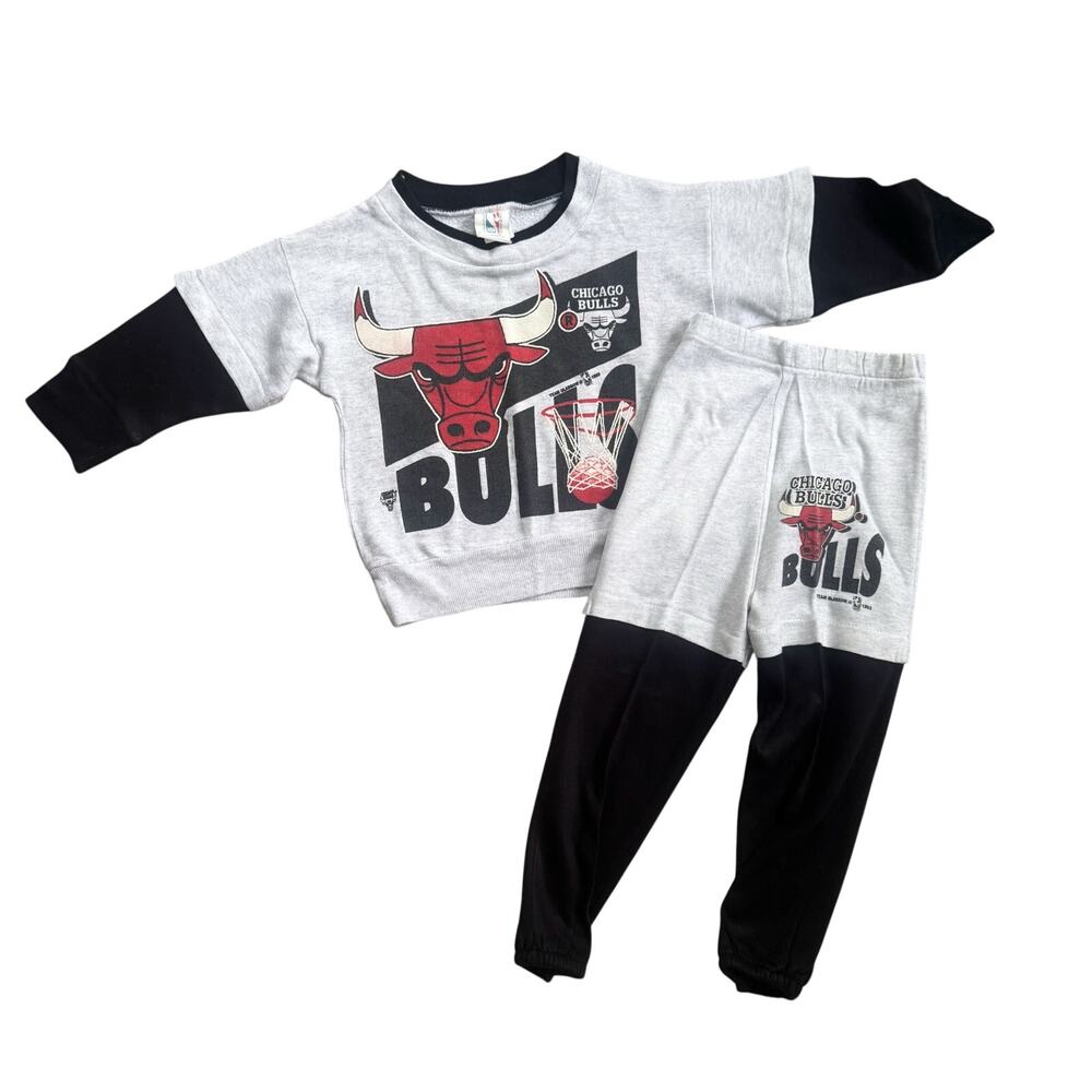 Vtg 1990s NBA Chicago Bulls 2pc Sweatsuit Toddler Size 2T Made in USA